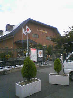 ����w���i